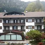 Active Hotel 4*