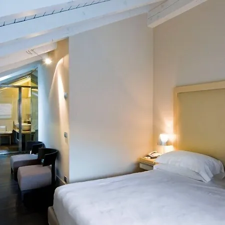 Active Hotel 4*