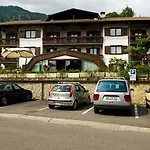 Active Hotell 4*