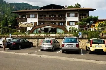 Active Hotel 4*